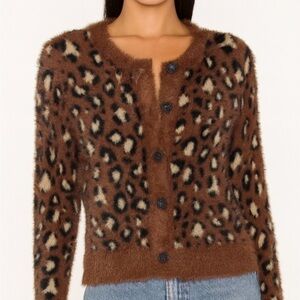 NWOT Brown Fuzzy Leopard Print Cardigan